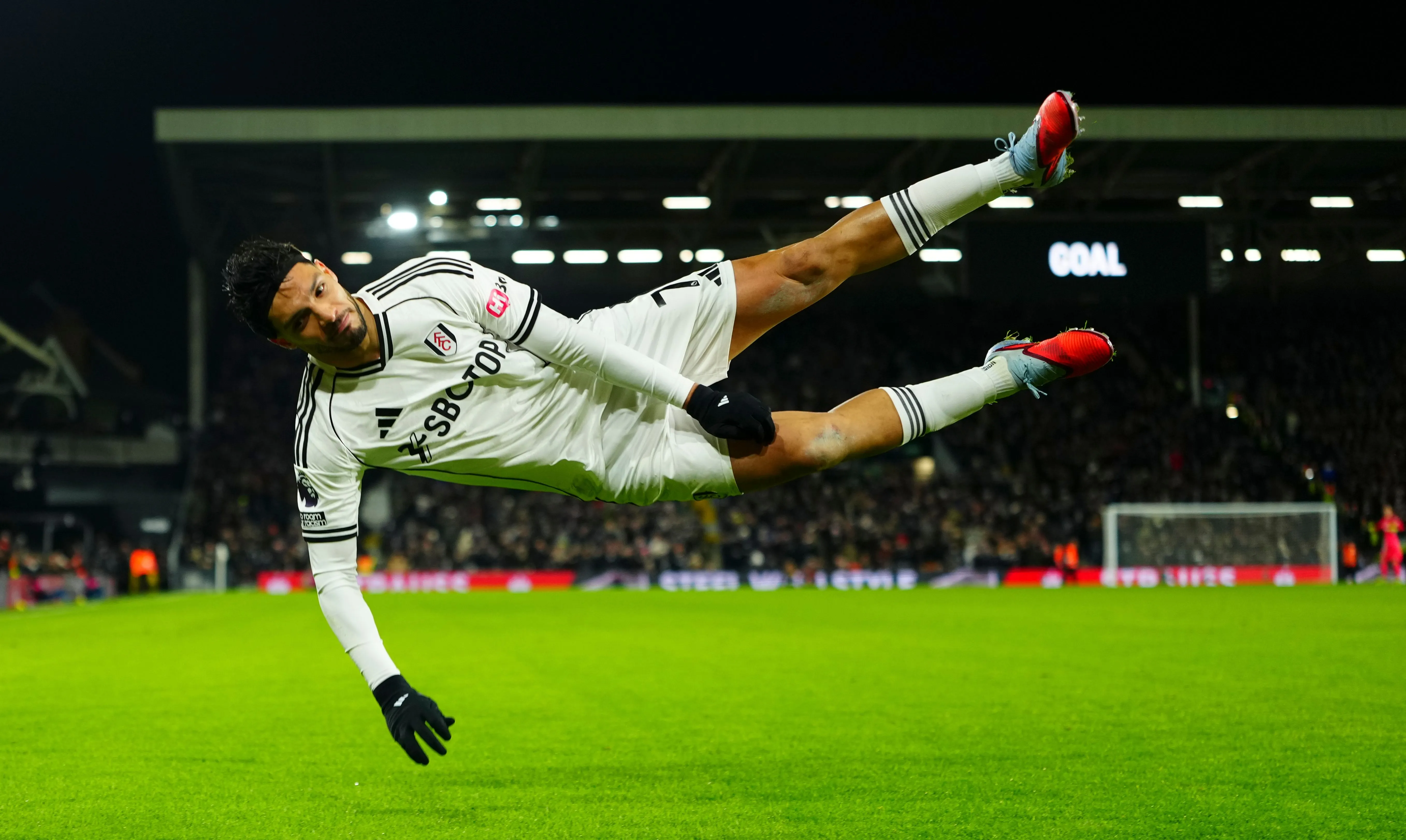 raul jimenez press photo