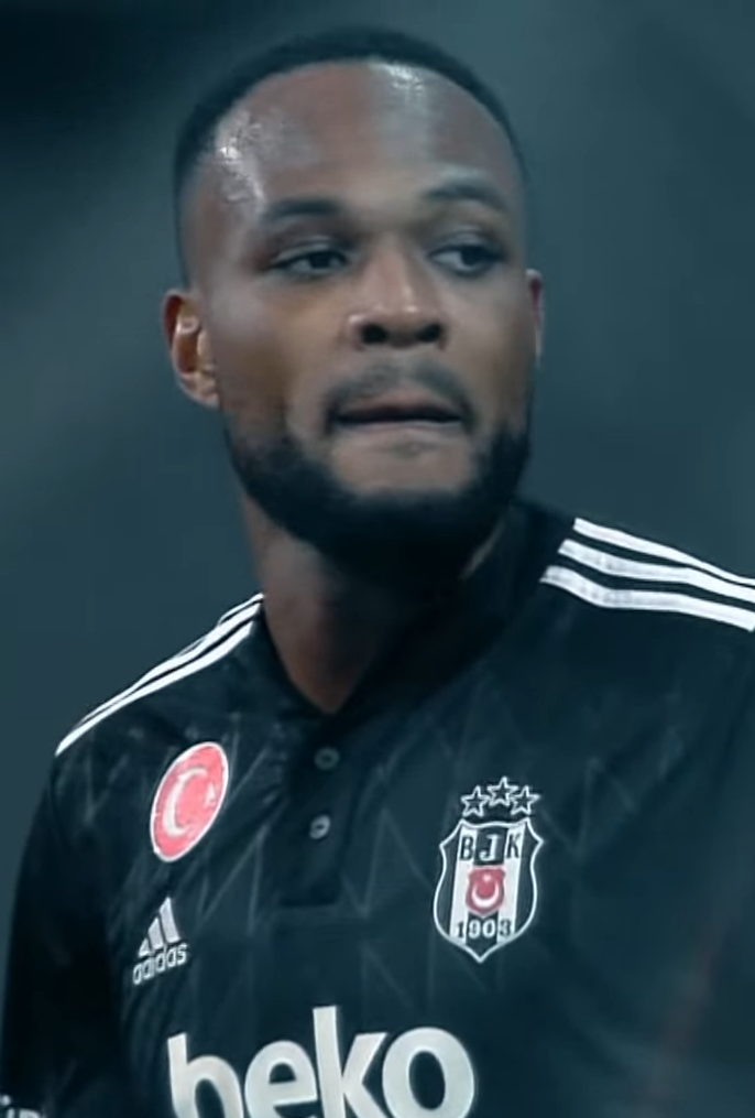 Cyle Larin, press photo