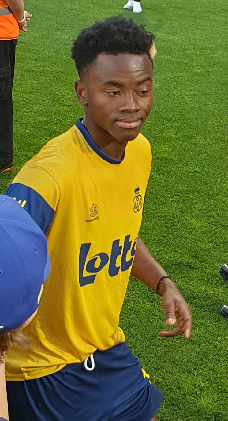 Simon Adingra, press photo