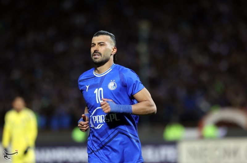 Ramin Rezaeian, press photo