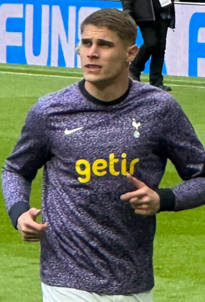 Micky van de Ven, press photo