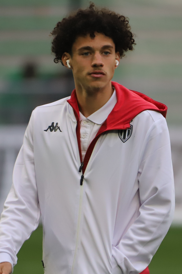 Maghnes Akliouche, press photo