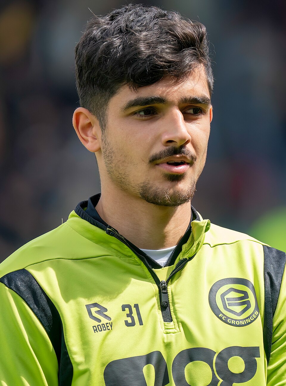 Aimar Sher, press photo
