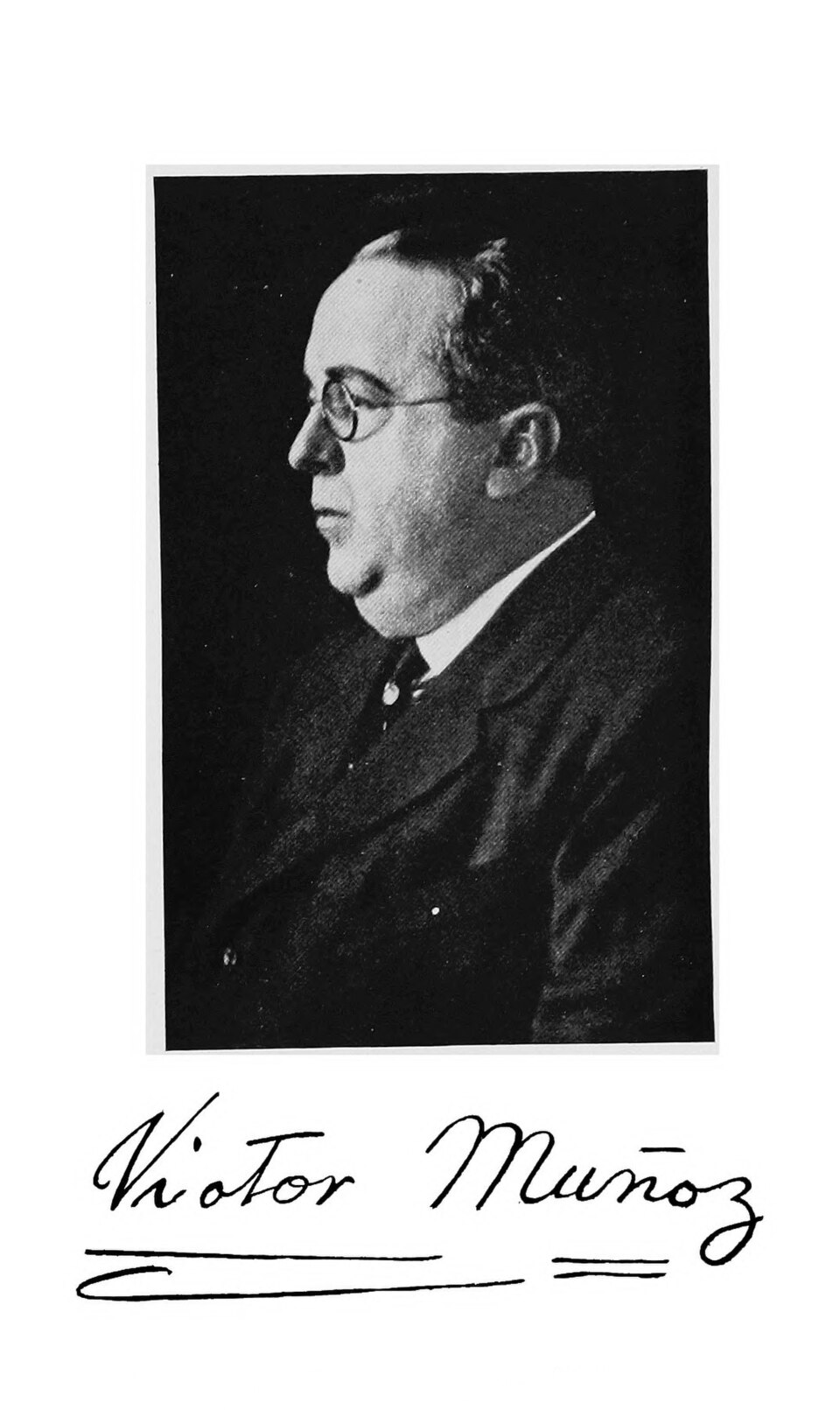 Víctor Muñoz, press photo