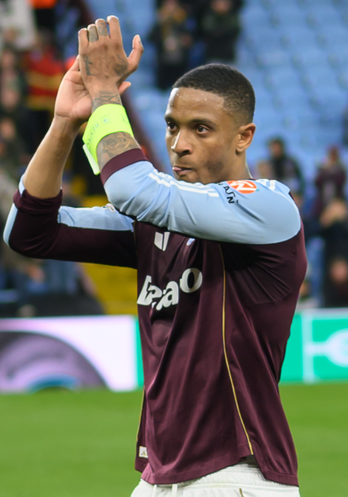 Ezri Konsa, press photo