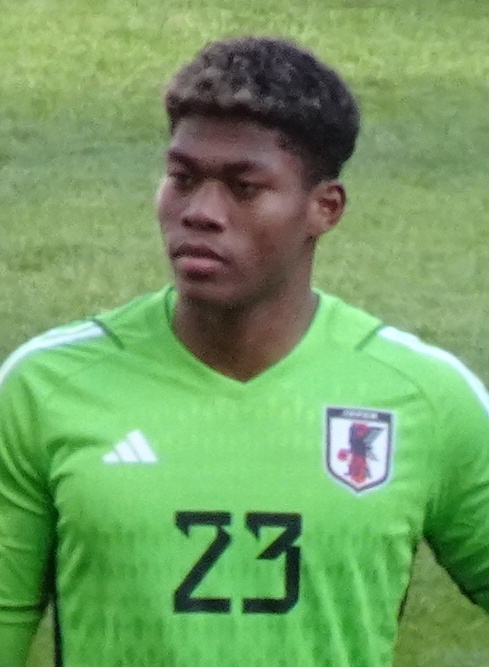 Zion Suzuki, press photo