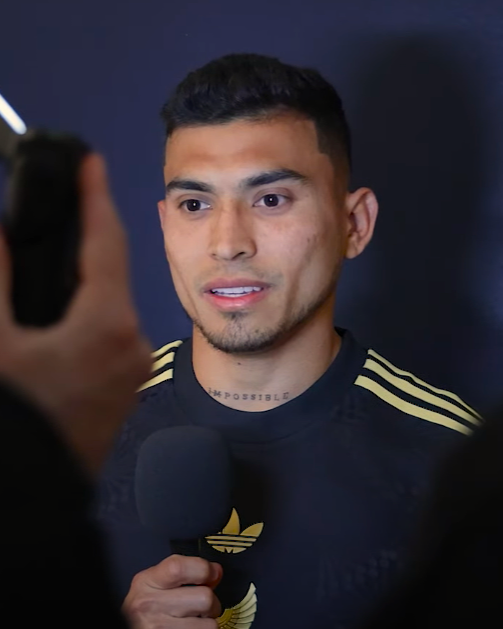 Orbelín Pineda, press photo